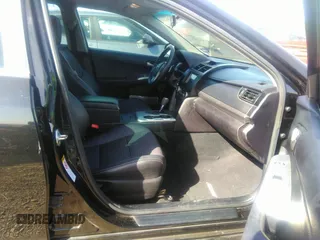 2014 Toyota Camry L with VIN 4T1BF1FKXEU397458, listed as a IAAI auction lot 41852126 with 122,075 mi miles. Bid and sale history available at carsss.com. Image 5.
