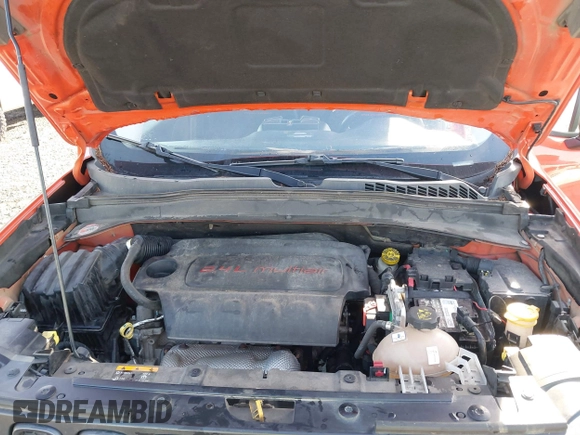 2017 Jeep Renegade Trailhawk z VIN ZACCJBCB7HPF25940, wystawiony jako IAAI lot #41372188 z przebiegiem 146 817 mil mil oraz . Historia ofert i sprzedaży dostępna na DreamBid. Obrazek 10.