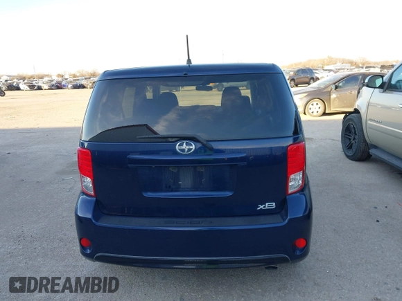2015 Scion xB with VIN JTLZE4FE1FJ071377, listed as a IAAI auction lot 41282725 with 152,704 mi miles. Bid and sale history available at carsss.com. Image 16.