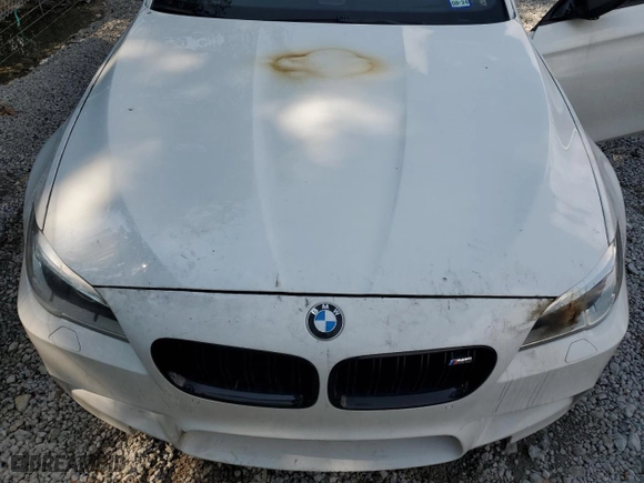2015 BMW M5 with VIN WBSFV9C5XFD595229, listed as a Copart auction lot 63020514 with 0 mi miles and Salvage Title. Bid and sale history available at carsss.com. Image 11.