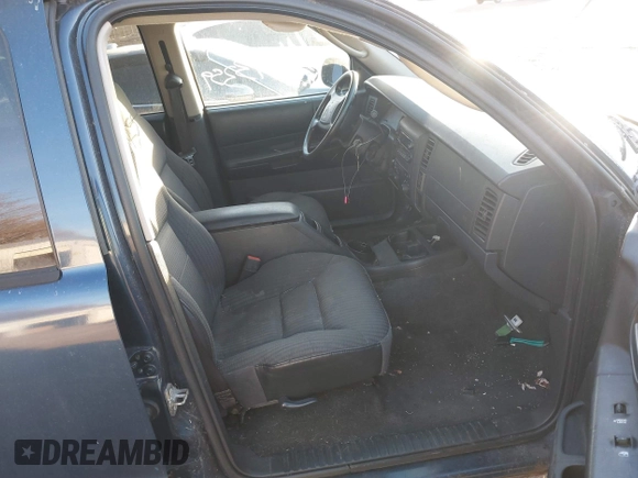 2003 Dodge Durango Sport with VIN 1D4HS38N03F554335, listed as a IAAI auction lot 41843359 with 233,346 mi miles and . Bid and sale history available at DreamBid. Image 5.