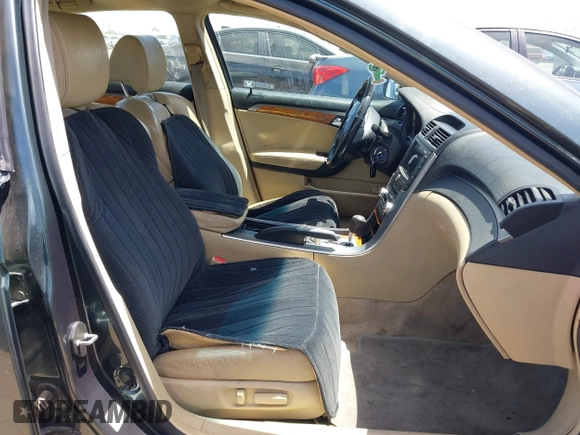 2004 Acura TL with VIN 19UUA66264A060716, listed as a IAAI auction lot 42120663 with 175,765 mi miles. Bid and sale history available at carsss.com. Image 5.