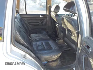 2003 Volkswagen Jetta с VIN WVWSP61J93W584513, выставлен на аукционе IAAI как лот 41361393 с пробегом 390 140 миль миль и . История ставок и продаж доступна на DreamBid. Изображение 8.
