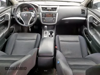 2017 Nissan Altima SV z VIN 1N4AL3AP9HC140248, wystawiony jako Copart lot #59515895 z przebiegiem 117 755 mil mil oraz Szkoda całkowita • Salvage title. Historia ofert i sprzedaży dostępna na DreamBid. Obrazek 8.