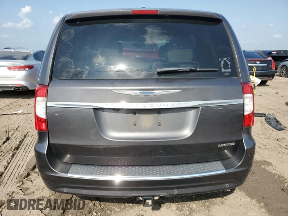 2015 Chrysler Town & Country Limited Platinum with VIN 2C4RC1GG1FR753400, listed as a Copart auction lot 54749855 with 146,561 mi miles and Clean Title. Bid and sale history available at carsss.com. Image 7.