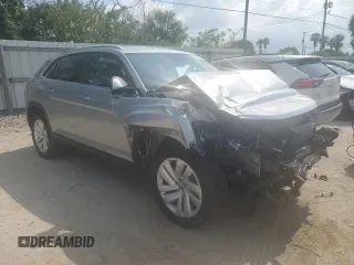 2023 Volkswagen Atlas SE z VIN 1V2WC2CA3PC219429, wystawiony jako Copart lot #54626654 z przebiegiem 12 371 mil mil oraz . Historia ofert i sprzedaży dostępna na DreamBid. Obrazek 4.