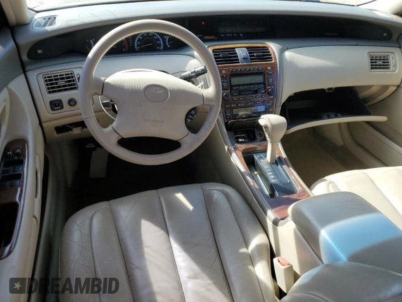 2000 Toyota Avalon XL with VIN 4T1BF28B4YU004237, listed as a Copart auction lot 49889625 with 298,409 mi miles and Non Repairable. Bid and sale history available at DreamBid. Image 8.