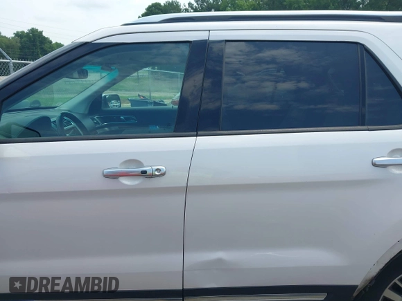 2017 Ford Explorer Platinum с VIN 1FM5K8HT6HGA45763, выставлен на аукционе IAAI как лот 42681207 с пробегом 152 091 миль миль и . История ставок и продаж доступна на DreamBid. Изображение 15.