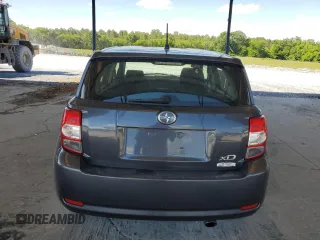 2009 Scion xD z VIN JTKKU10419J046166, wystawiony jako Copart lot #56123435 z przebiegiem 184 030 mil mil oraz Szkoda całkowita • Salvage title. Historia ofert i sprzedaży dostępna na DreamBid. Obrazek 6.