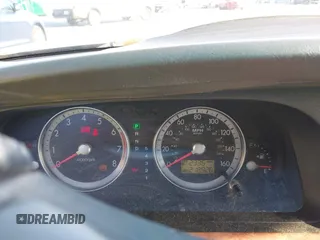 2004 Kia Amanti z VIN KNALD124645031511, wystawiony jako IAAI lot #42036901 z przebiegiem 218 926 mil mil oraz . Historia ofert i sprzedaży dostępna na DreamBid. Obrazek 7.