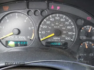 2002 Chevrolet Blazer LS с VIN 1GNDT13W2W2222929, выставлен на аукционе IAAI как лот 42577071 с пробегом 142 310 миль миль и . История ставок и продаж доступна на DreamBid. Изображение 7.