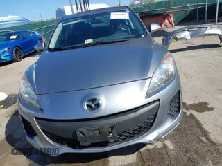 2013 Mazda Mazda3 i Sport with VIN JM1BL1U82D1709356, listed as a IAAI auction lot 42065418 with 122,622 mi miles. Bid and sale history available at carsss.com. Image 13.