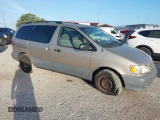 2003 Toyota Sienna CE with VIN 4T3ZF19C23U534111, listed as a IAAI auction lot 41951281 with 281,361 mi miles. Bid and sale history available at carsss.com. Image 1.