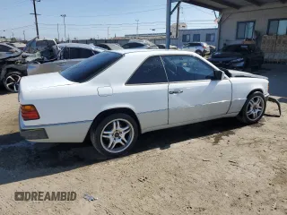 1990 Mercedes-Benz 300 with VIN WDBEA51D0LB167029, listed as a Copart auction lot 68581534 with 184,595 mi miles and Salvage Title. Bid and sale history available at carsss.com. Image 3.