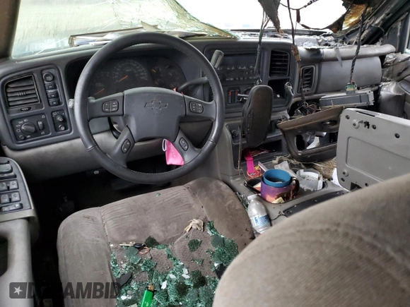 2005 Chevrolet Tahoe LT z VIN 1GNEK13T25R110022, wystawiony jako Copart lot #52798655 z przebiegiem Nie podano mil oraz Szkoda całkowita • Salvage title. Historia ofert i sprzedaży dostępna na DreamBid. Obrazek 8.