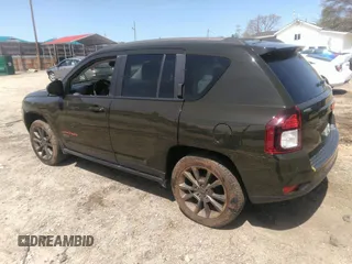 2017 Jeep Compass Sport with VIN 1C4NJCBB6HD187039, listed as a IAAI auction lot 41922499 with 127,086 mi miles and . Bid and sale history available at carsss.com. Image 3.