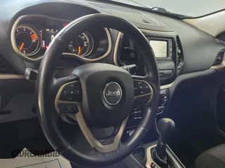 2016 Jeep Cherokee Sport z VIN 1C4PJLAB2GW354879, wystawiony jako IAAI lot #42714225 z przebiegiem 119 464 mil mil oraz . Historia ofert i sprzedaży dostępna na DreamBid. Obrazek 6.
