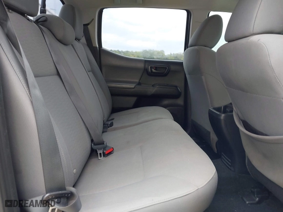 2017 Toyota Tacoma SR with VIN 5TFAX5GN7HX093195, listed as a IAAI auction lot 41860071 with 152,925 mi miles. Bid and sale history available at carsss.com. Image 8.