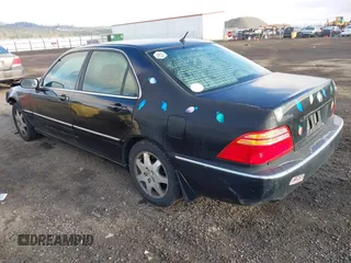 2002 Acura RL with VIN JH4KA96502C011187, listed as a IAAI auction lot 41324456 with 181,284 mi miles and . Bid and sale history available at DreamBid. Image 3.