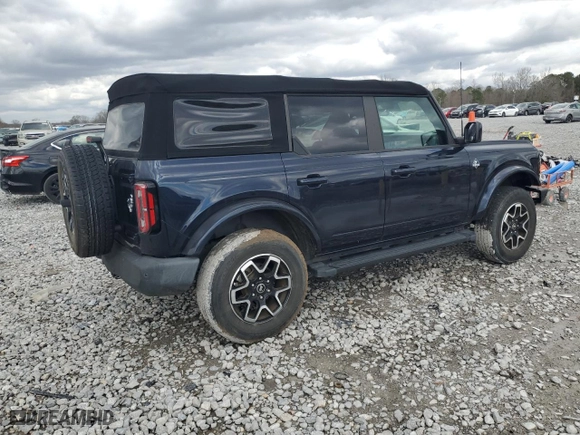 2021 Ford Bronco with VIN 1FMDE5DH8MLA62147, listed as a Copart auction lot 48059345 with 19,562 mi miles and Salvage Title. Bid and sale history available at carsss.com. Image 3.