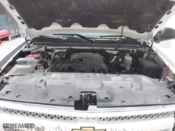 2009 Chevrolet Silverado 1500 LT with VIN 1GCEK290X9Z273261, listed as a IAAI auction lot 41904308 with 128,274 mi miles. Bid and sale history available at carsss.com. Image 10.