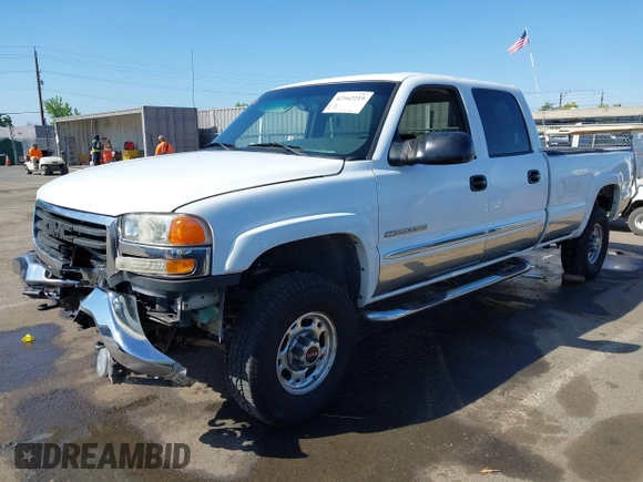 2004 GMC Sierra 2500HD SLE z VIN 1GTHK23U94F238875, wystawiony jako IAAI lot #42162219 z przebiegiem Nie podano mil oraz . Historia ofert i sprzedaży dostępna na DreamBid. Obrazek 17.