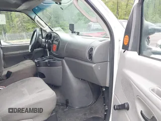 2006 Ford Econoline Cargo with VIN 1FTNS24W46DA75067, listed as a IAAI auction lot 42019008 with 479,196 mi miles. Bid and sale history available at carsss.com. Image 5.