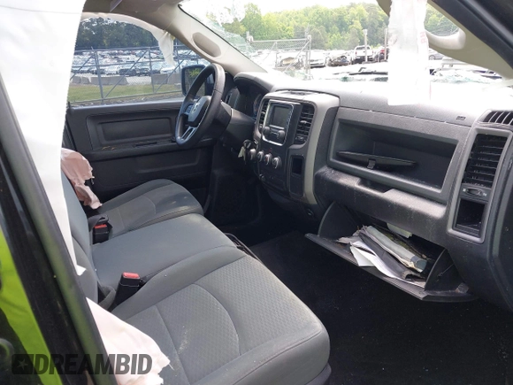2017 Ram 1500 Express z VIN 3C6RR6KTXHG783074, wystawiony jako IAAI lot #42139881 z przebiegiem 158 633 mil mil oraz . Historia ofert i sprzedaży dostępna na DreamBid. Obrazek 5.
