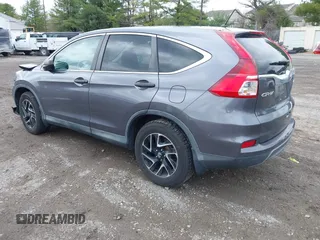 2016 Honda CR-V SE with VIN 2HKRM4H47GH670877, listed as a IAAI auction lot 41952201 with 152,394 mi miles and . Bid and sale history available at carsss.com. Image 3.