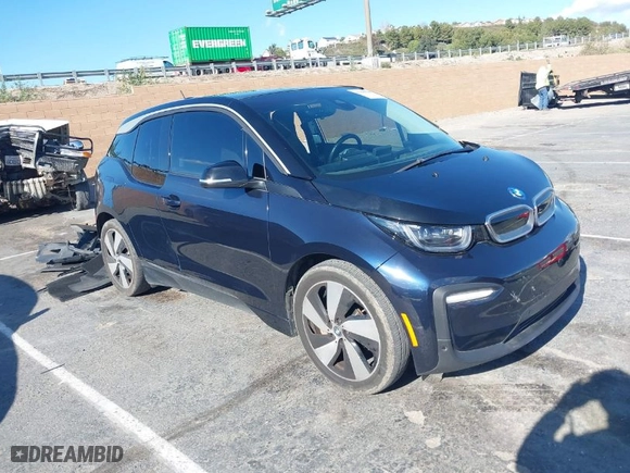 2019 BMW i3 with VIN WBY8P2C52K7E54733, listed as a IAAI auction lot 41946568 with 44,287 mi miles. Bid and sale history available at carsss.com. Image 1.