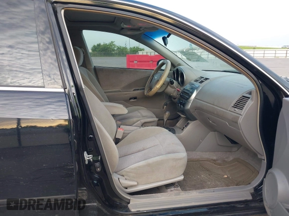 2003 Nissan Altima S with VIN 1N4AL11D23C289426, listed as a IAAI auction lot 42645759 with 216,835 mi miles and . Bid and sale history available at DreamBid. Image 5.
