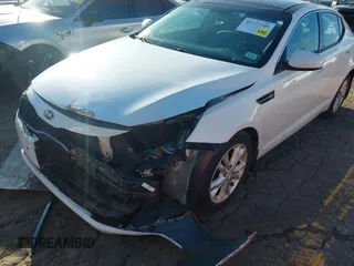 2013 Kia Optima EX with VIN 5XXGN4A79DG199153, listed as a IAAI auction lot 41737349 with 135,000 mi miles. Bid and sale history available at carsss.com. Image 6.