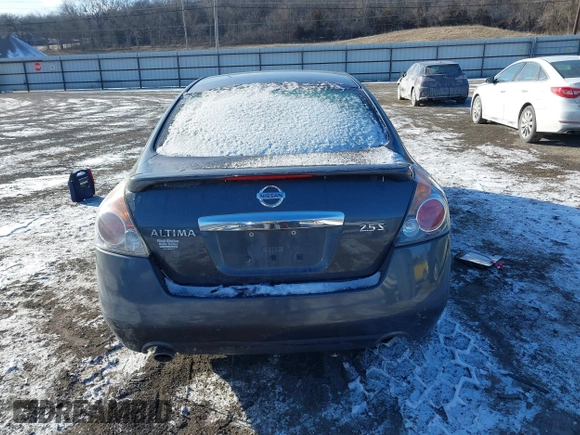 2012 Nissan Altima 2.5 S with VIN 1N4AL2AP3CN555797, listed as a IAAI auction lot 41416257 with 175,446 mi miles. Bid and sale history available at carsss.com. Image 16.