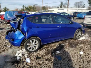 2012 Hyundai Accent SE with VIN KMHCU5AEXCU025845, listed as a Copart auction lot 86557364 with 117,262 mi miles and Salvage Title. Bid and sale history available at carsss.com. Image 3.