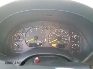 2001 GMC Jimmy SLS Comfort/Convenience with VIN 1GKCT18W01K173918, listed as a Copart auction lot 86317304 with 0 mi miles and Salvage Title. Bid and sale history available at carsss.com. Image 9.
