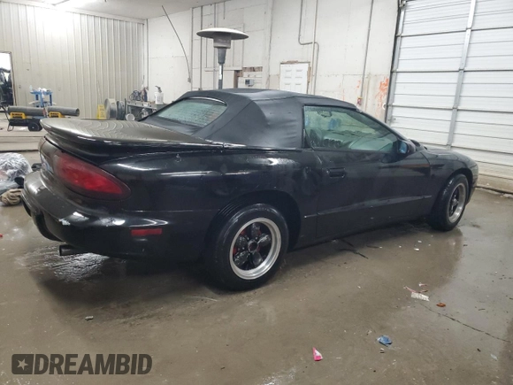 1994 Pontiac Firebird z VIN 2G2FS32S5R2245221, wystawiony jako Copart lot #41878715 z przebiegiem 148 854 mil mil oraz Szkoda całkowita • Salvage title. Historia ofert i sprzedaży dostępna na DreamBid. Obrazek 3.