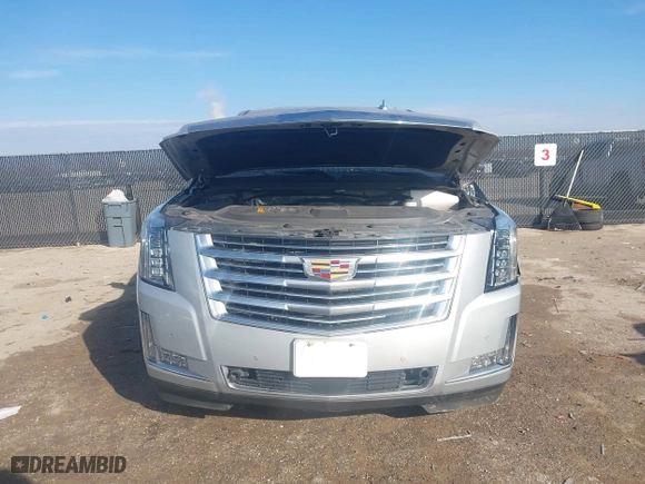 2018 Cadillac Escalade Platinum with VIN 1GYS4DKJXJR221798, listed as a IAAI auction lot 41304619 with 108,281 mi miles. Bid and sale history available at carsss.com. Image 12.