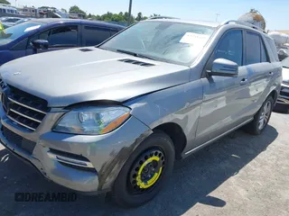 2013 Mercedes-Benz M 350 with VIN 4JGDA5HB6DA112704, listed as a IAAI auction lot 42751283 with 128,806 mi miles and . Bid and sale history available at DreamBid. Image 2.