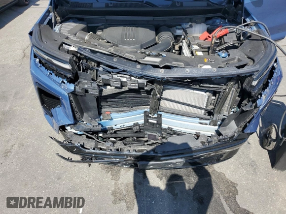 2024 Chevrolet Traverse AWD RS с VIN 1GNEVLKS9RJ166460, выставлен на аукционе Copart как лот 57914315 с пробегом 19 535 миль миль и Списание • Salvage title. История ставок и продаж доступна на DreamBid. Изображение 12.