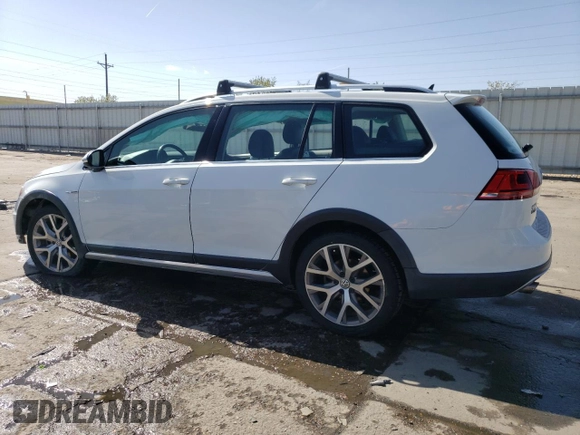 2017 Volkswagen Golf S с VIN 3VWH17AU9HM514543, выставлен на аукционе Copart как лот 52891975 с пробегом 112 765 миль миль и Списание • Salvage title. История ставок и продаж доступна на DreamBid. Изображение 2.