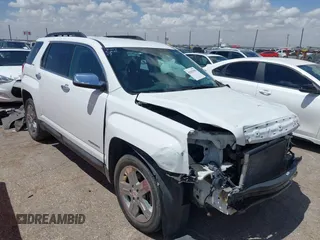 2013 GMC Terrain SLE z VIN 2GKALSEK9D6262537, wystawiony jako IAAI lot #42583906 z przebiegiem 216 707 mil mil oraz . Historia ofert i sprzedaży dostępna na DreamBid. Obrazek 1.