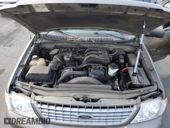 2004 Ford Explorer XLT with VIN 1FMZU73E54UC06615, listed as a Copart auction lot 71686384 with 158,941 mi miles and Clean Title. Bid and sale history available at DreamBid. Image 12.