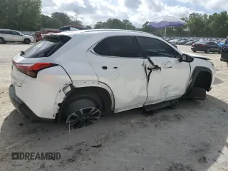 2019 Lexus UX 200 z VIN JTHY3JBH5K2016803, wystawiony jako Copart lot #51068815 z przebiegiem 58 072 mil mil oraz Nie do naprawy • Non repairable. Historia ofert i sprzedaży dostępna na DreamBid. Obrazek 3.