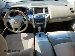 2010 Nissan Murano SL z VIN JN8AZ1MU6AW019958, wystawiony jako Copart lot #51998705 z przebiegiem 182 309 mil mil oraz Szkoda całkowita • Salvage title. Historia ofert i sprzedaży dostępna na DreamBid. Obrazek 8.