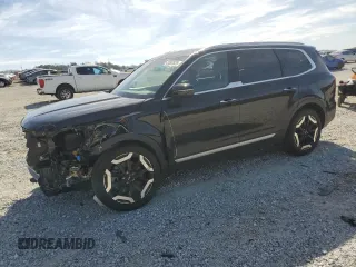 2023 Kia Telluride S with VIN 5XYP6DGC5PG354220, listed as a Copart auction lot 49567635 with 25,571 mi miles and Salvage Title. Bid and sale history available at carsss.com. Image 1.