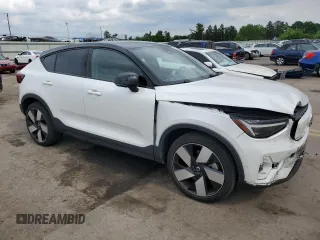 2022 Volvo C40 Recharge Pure Electric Ultimate with VIN YV4ED3GB6N2000581, listed as a Copart auction lot 57756094 with 18,060 mi miles and Salvage Title. Bid and sale history available at carsss.com. Image 4.