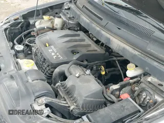 2012 Dodge Journey American Value z VIN 3C4PDCAB6CT372258, wystawiony jako IAAI lot #43049509 z przebiegiem 230 033 mil mil oraz . Historia ofert i sprzedaży dostępna na DreamBid. Obrazek 19.