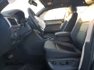 2022 Volkswagen Atlas SE with VIN 1V2KC2CA4NC228197, listed as a Copart auction lot 81079604 with 18,780 mi miles and Salvage title. Bid and sale history available at DreamBid. Image 7.