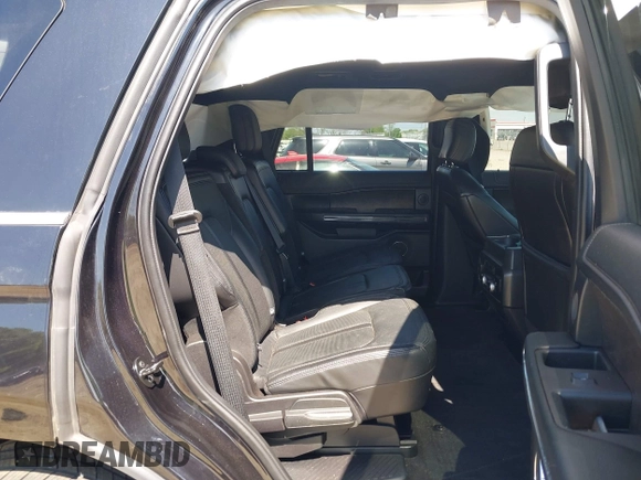 2019 Ford Expedition Limited z VIN 1FMJU2AT8KEA57190, wystawiony jako IAAI lot #41907531 z przebiegiem 78 947 mil mil oraz . Historia ofert i sprzedaży dostępna na DreamBid. Obrazek 8.