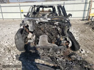 2017 Land Rover Discovery HSE with VIN SALRRBBV4HA041845, listed as a Copart auction lot 51174275 with 0 mi miles and Non Repairable. Bid and sale history available at carsss.com. Image 5.